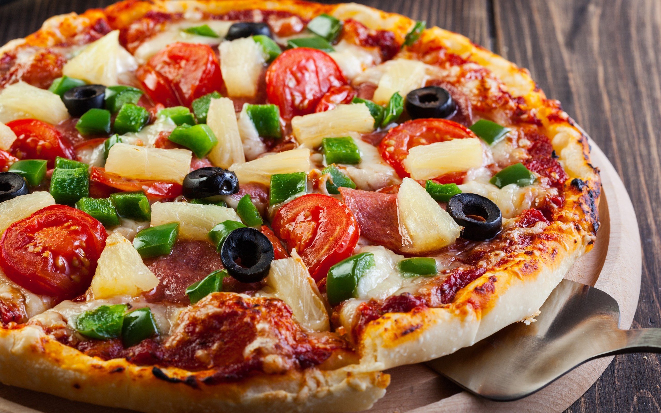 Pizza Kurier Göppingen Holzheim Liefer- Und Abholservice Masaüstü : 2560x1600 piksel, Gıda, Pizza 2560x1600 - wallbase - 1290183