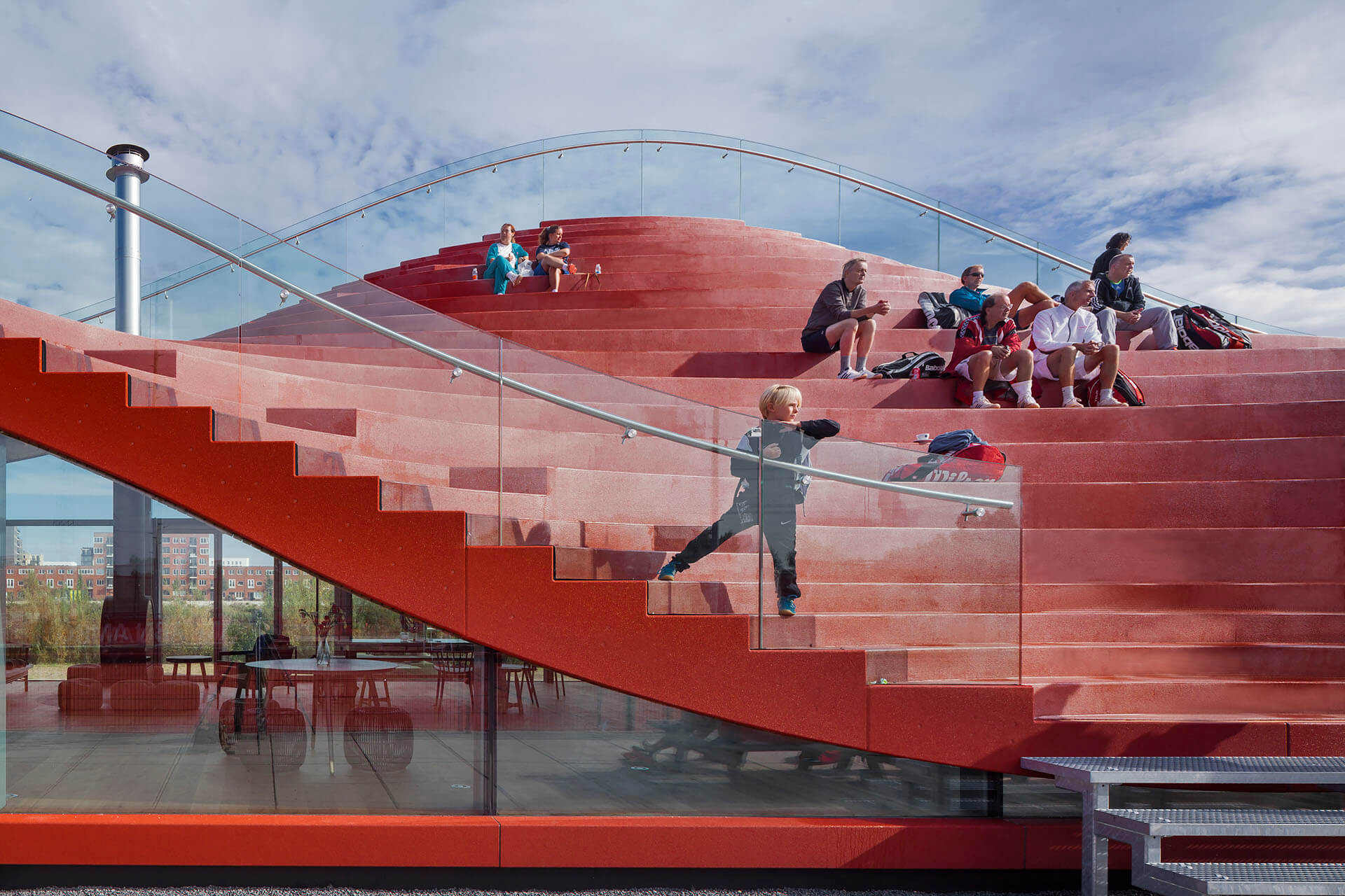 Sperrmüll Einmal Im Jahr Kostenlos More Sports. More Architecture - Die Couch in IJburg