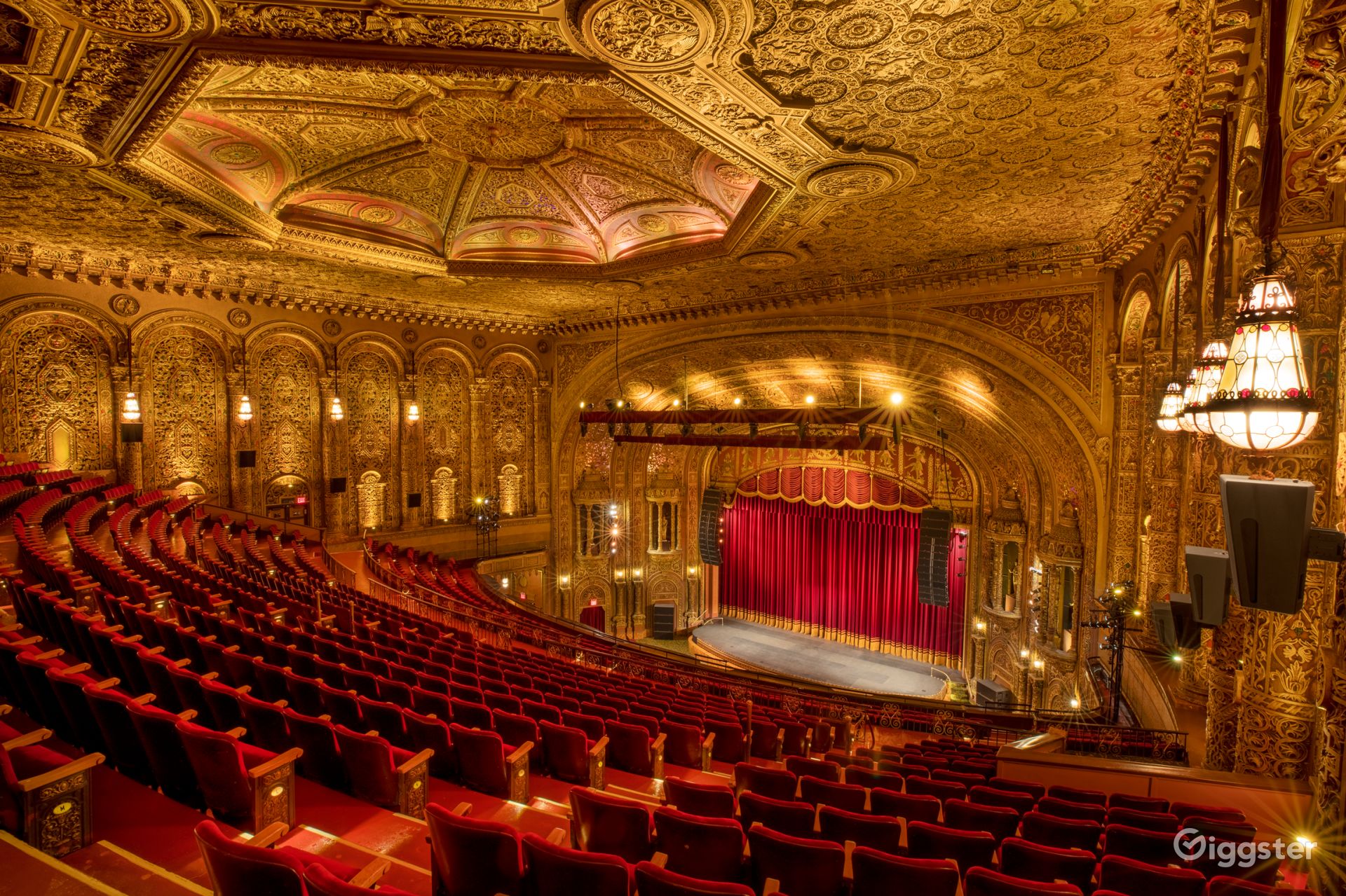Theater Der Nacht Spielplan 2024 Most Spectacular Theater in New York with Lavishly Eclectic Interior