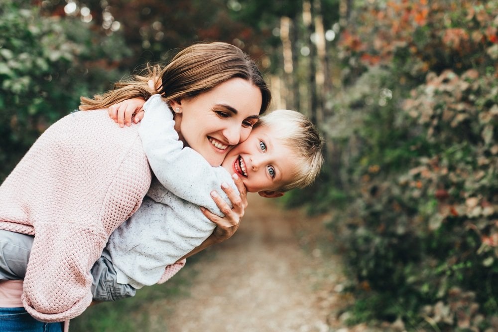 Mutter Kind Yoga In Der Nähe Mutter-Sohn-Beziehung: Tipps für eine ausgewogene Beziehung