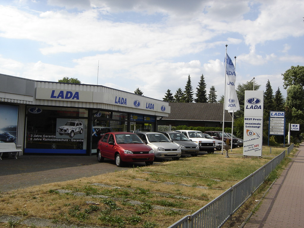 Autohaus Honda Conen Gmbh Heinsberg Dremmen Honda Neu Wulmstorf: Lada Autohaus | One of the few remaining Lada… | Flickr