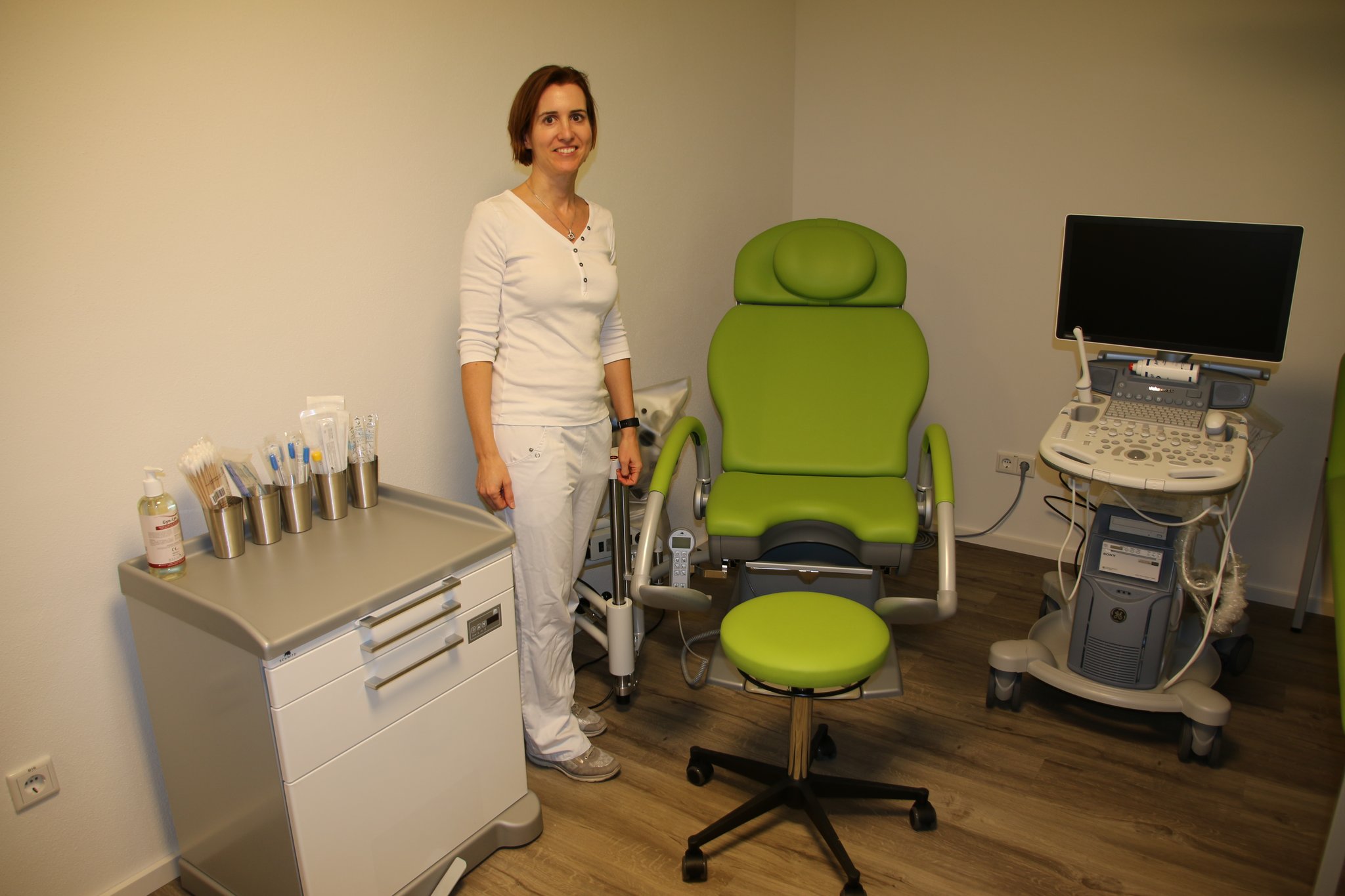 Frauenarzt Wesel Dr. Med. özgür Aydin Neue Frauenarzt-Praxis: Karin Brunner eröffnet im Jänner 2019