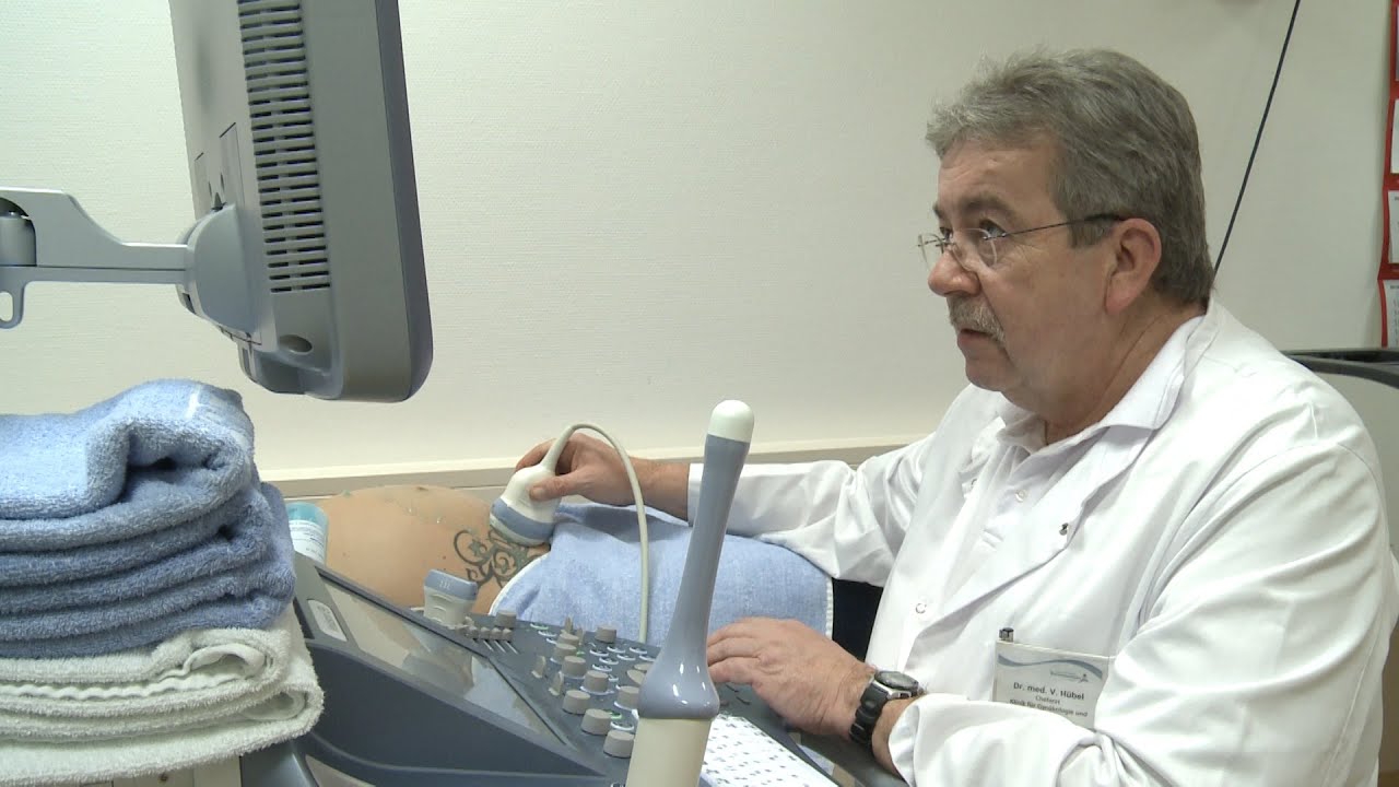 Privatpraxis Für Haut- Und Gefäßmedizin Prof. Dr. Stefanie Reich-schupke Neuer Chefarzt im Kreiskrankenhaus: Dr. med. Volkmar Hübel im Portrait