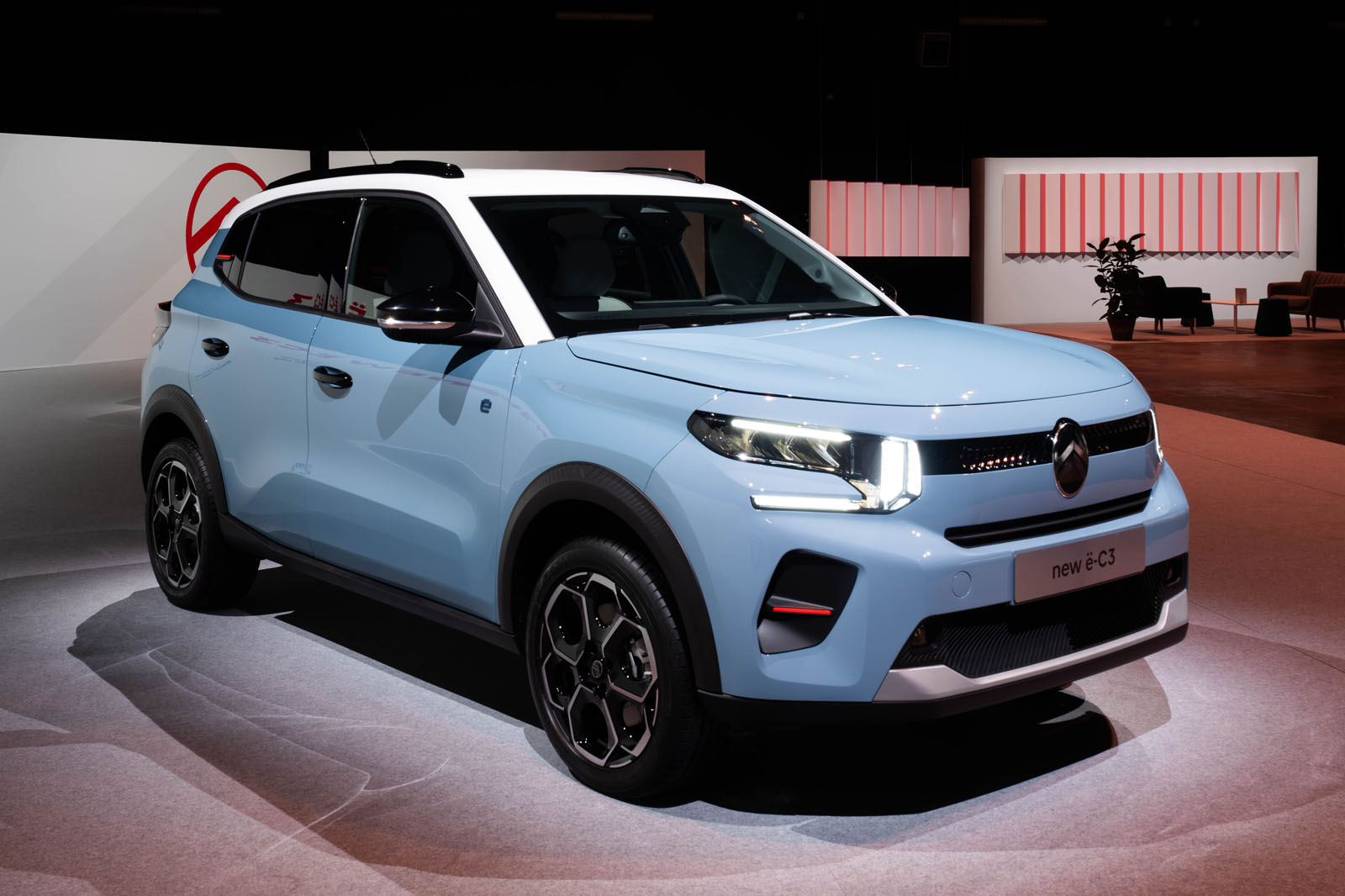 Autowäsche In Der Nähe Jetzt Geöffnet New Citroen e-C3 brings 199-mile range for £21,990 | Autocar
