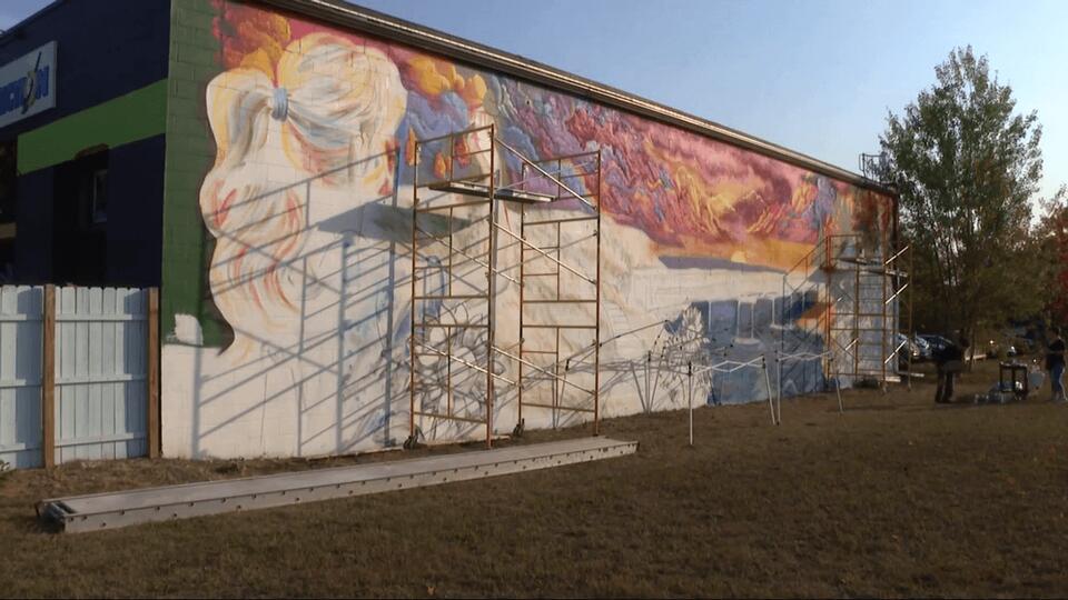 New York Nails Nagelstudio - Wolfsburg New mural to be unveiled in Elk Rapids next week - NewsBreak