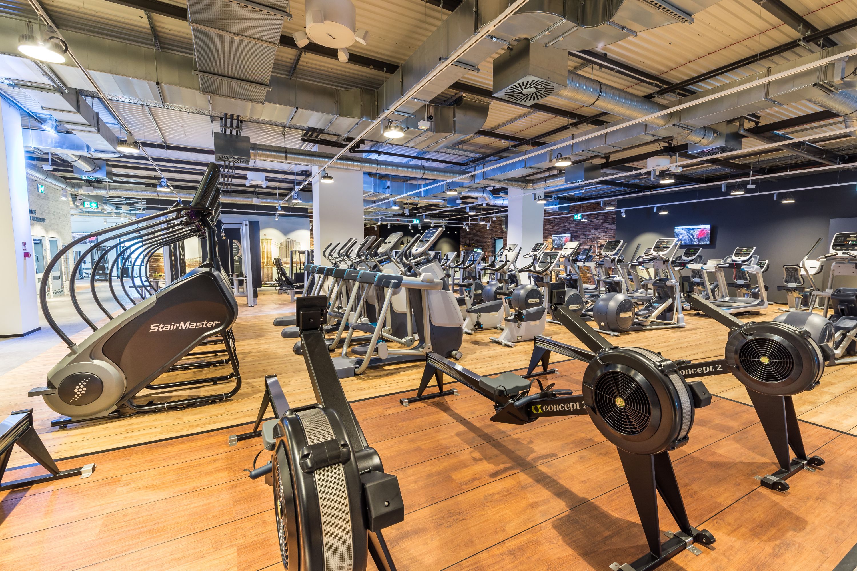 Mcfit Fitnessstudio Mülheim An Der Ruhr Nowa siłownia McFIT na Mokotowie i dni bezpłatnego treningu | Magazyn HIRO