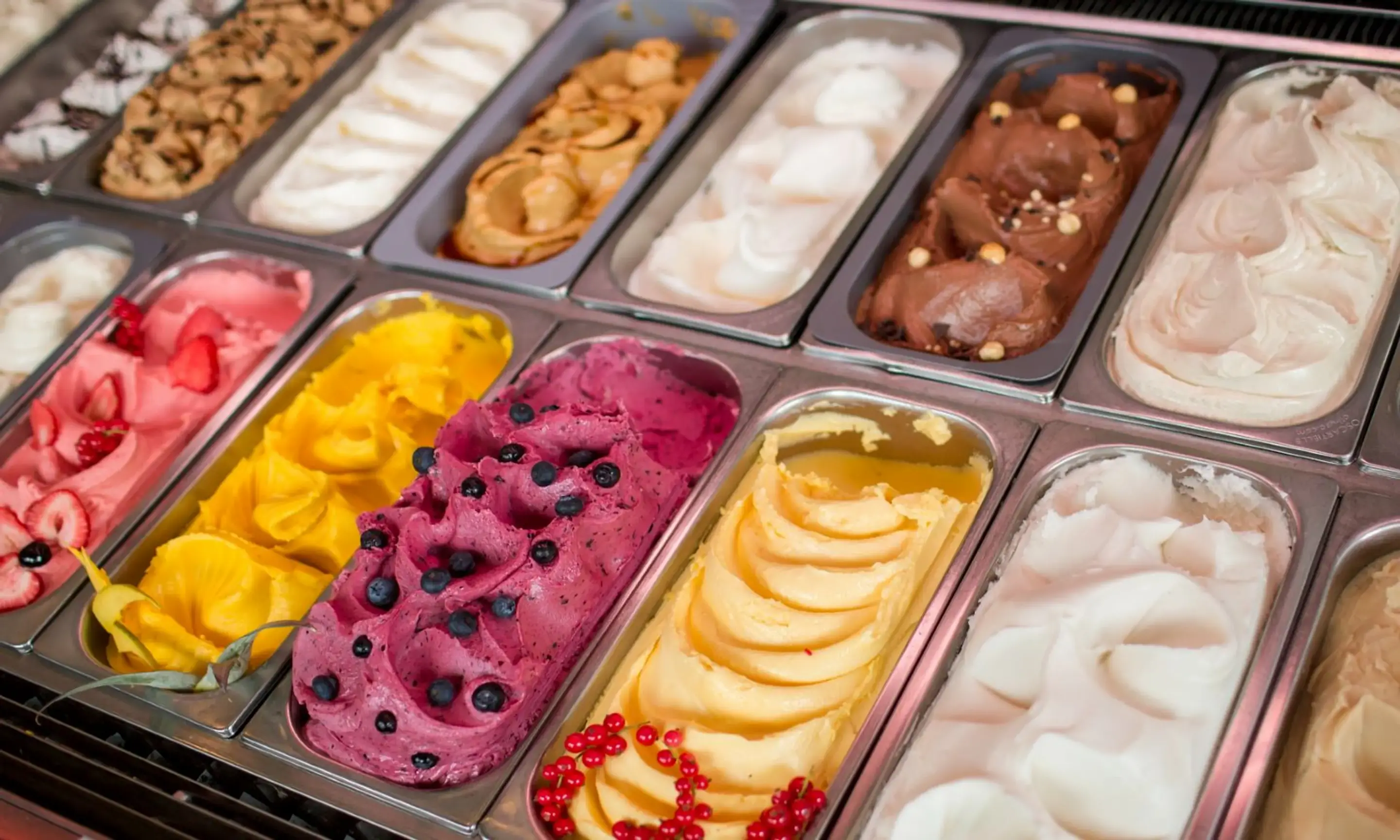 Eisdiele Am See In Der Nähe Order La Copa Loca Gelato Menu Delivery【Menu & Prices】| San Francisco