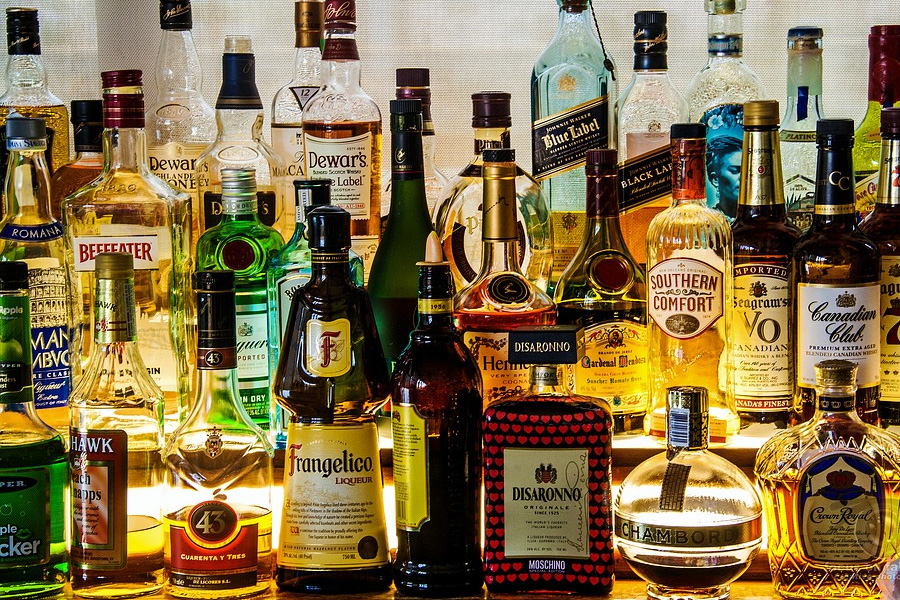 Alkohol In Der Frühen Schwangerschaft OVG Lüneburg setzt Sperrzeit und Verbot von Außer-Haus-Verkauf von