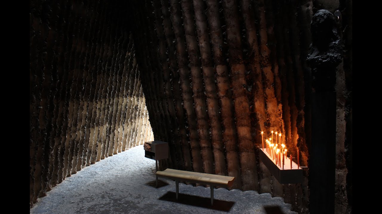 Bruder Klaus Kapelle Peter Zumthor Peter Zumthor: Bruder-Klaus-Feldkapelle (regnen) - Bruder Klaus Field