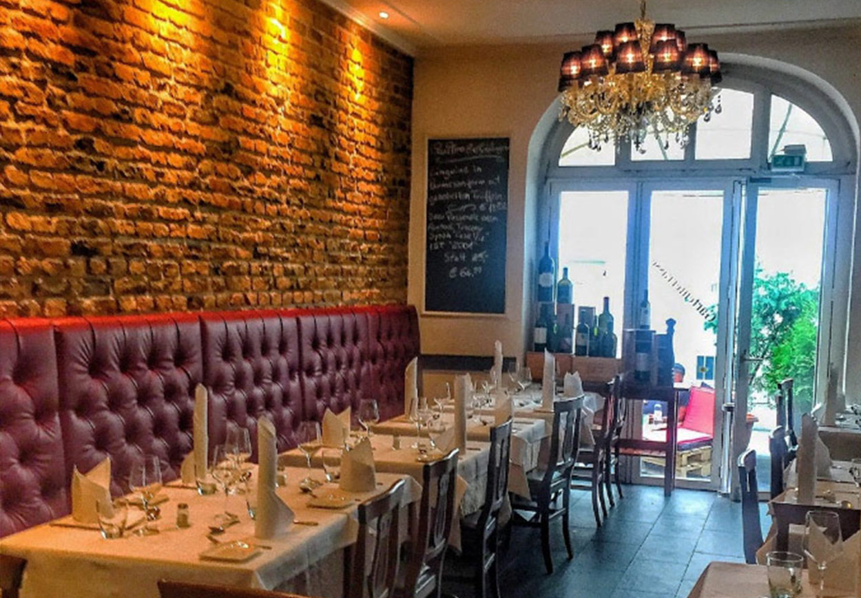 Italienisches Restaurant In Der Nähe Vom Standort Quattro Ristorante Italiano Frankfurt – MV Interior Design