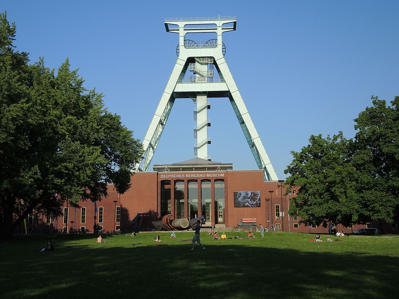Bochum Sushi All You Can Eat Rund ums Deutsche Bergbaumuseum durchs Herz von Bochum | GPS Wanderatlas