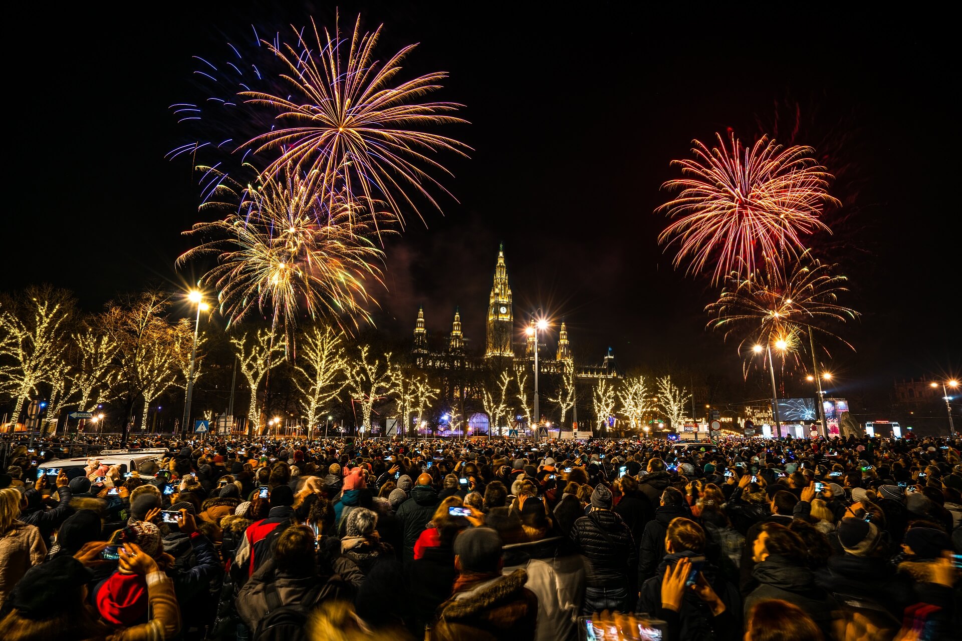 Silvester Ab Wann Darf Man Knallen Silvester in Wien - Tipps für eine unvergessliche Nacht | Urlaubsguru
