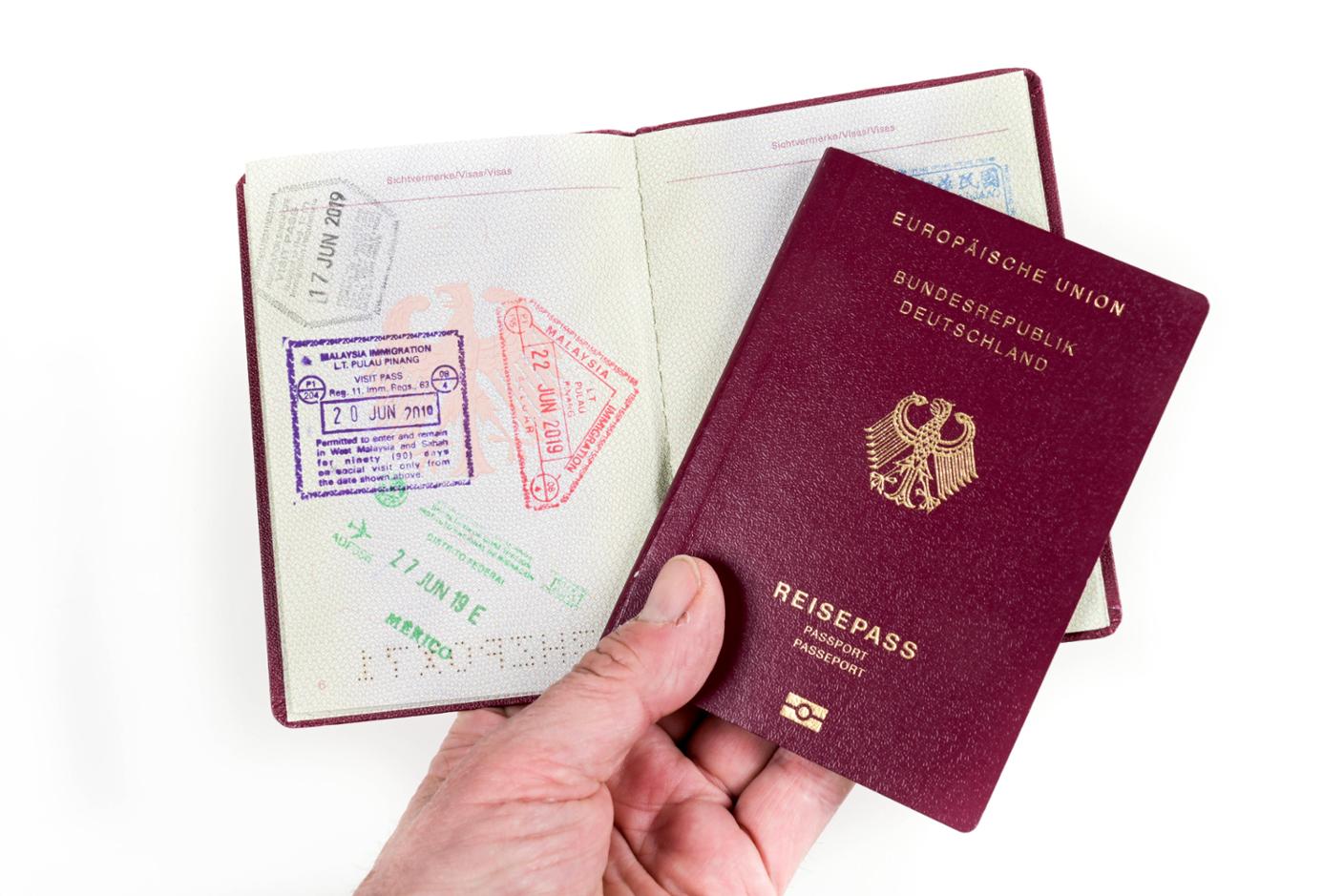 Wie Lange Dauert Es Bis Der Reisepass Fertig Ist