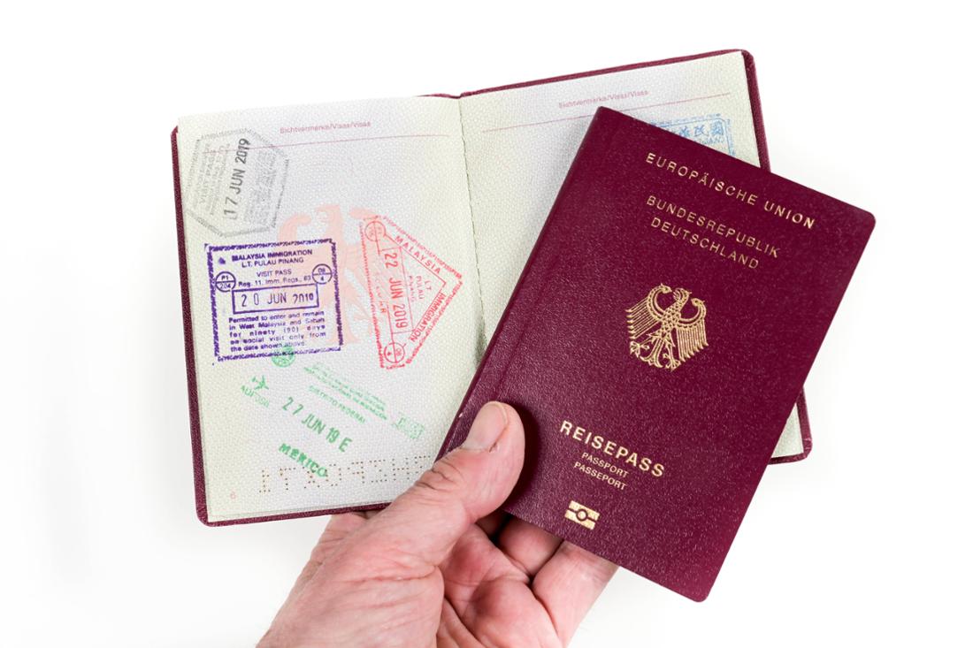 Was Kostet Ein Neuer Reisepass Sommerurlaub: Was kostet der Reisepass und wie lange dauert es, bis er