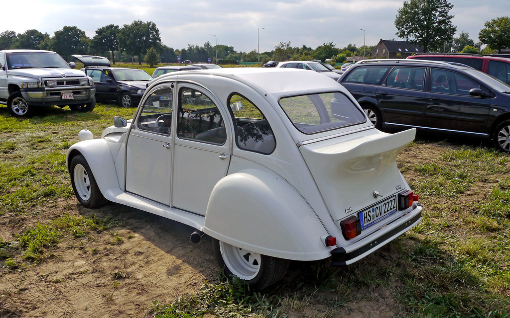 Arndt Tuning Berlin Gmbh Fahrzeughandel & Service Später 2CV mit Anbauteilen von Arndt-Tuning | Opron | Flickr