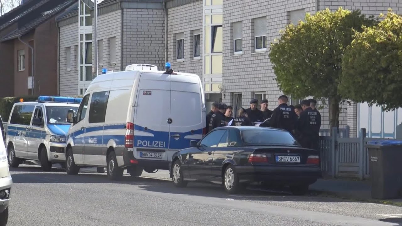 Toom Baumarkt Bergheim Zieverich Sportparkstraße Bergheim Suche nach vermisster 17-Jähriger in Bergheim-Zieverich am 21.04.16 + O