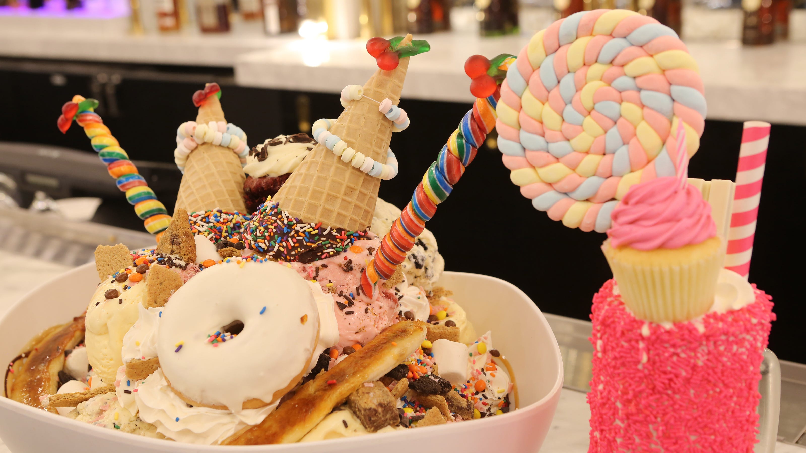 Sugar Factory Konditorei Torten & Kuchen Gmbh Düsseldorf Sugar Factory to open first Michigan location in Detroit