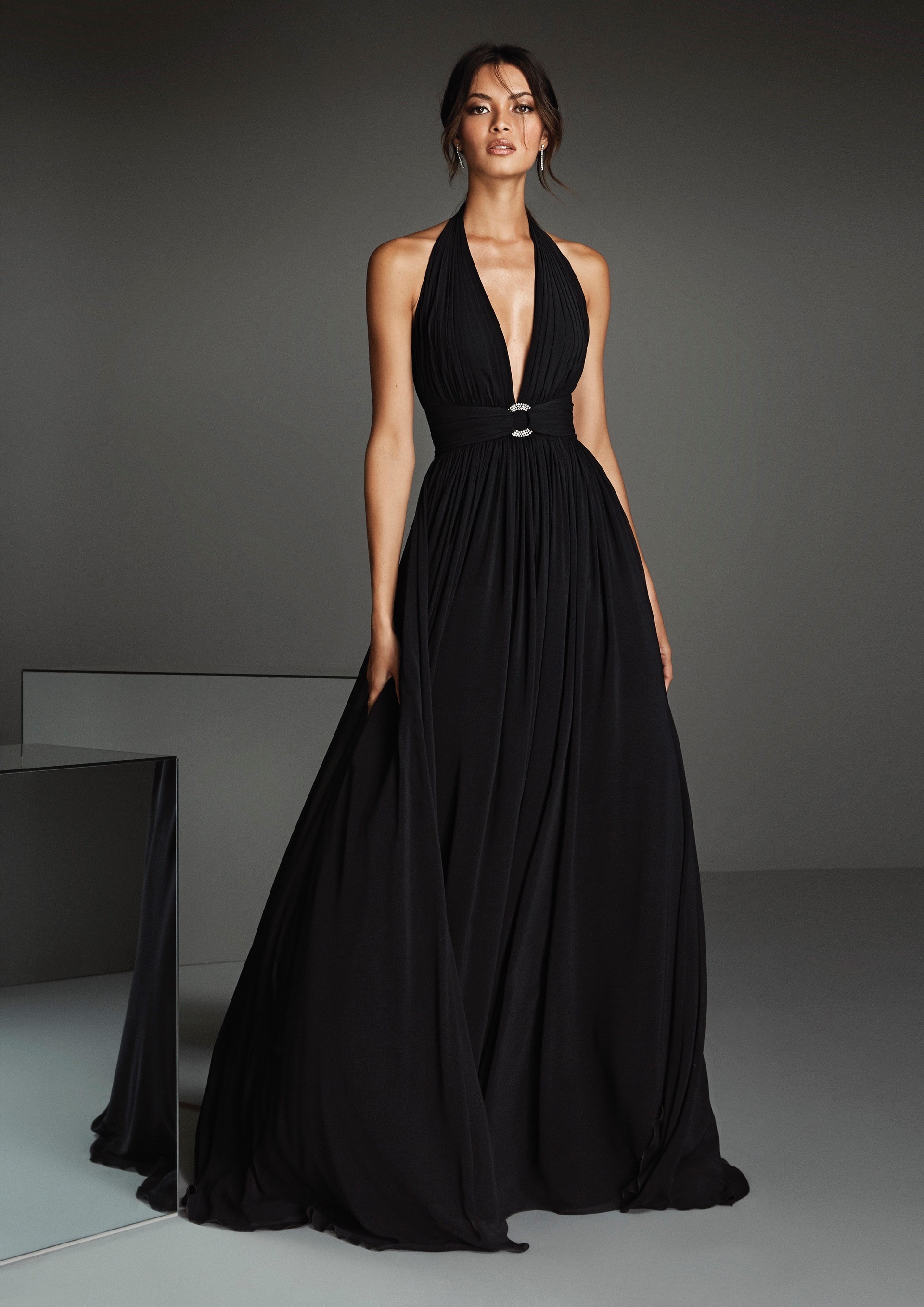 Kleid Schneidern Lassen In Der Nähe