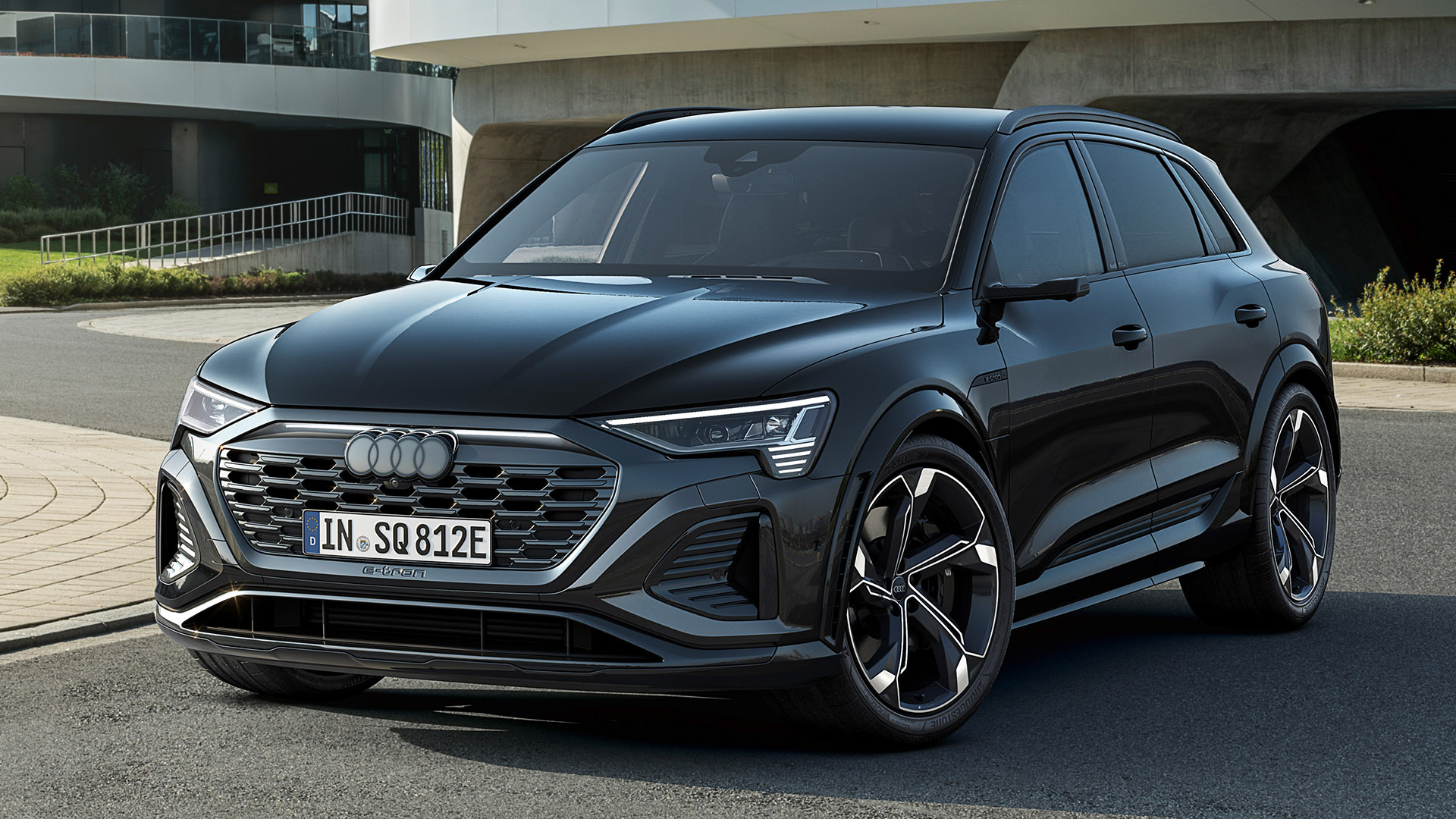 Audi Zentrum Neuss - Gottfried Schultz Automobilhandels Se