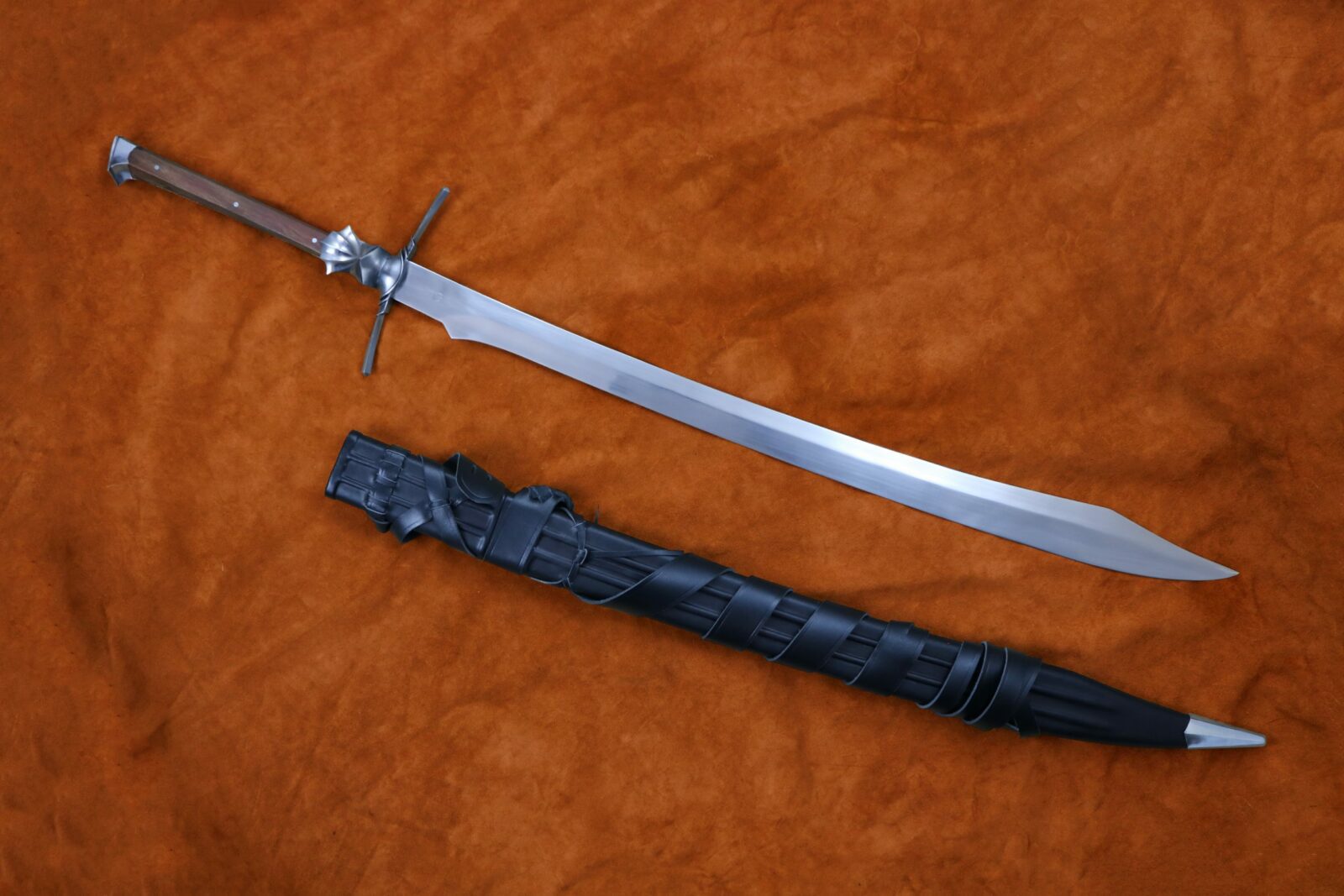 Knochenbrecher Für Hunde In Der Nähe The Knochenbrecher (#1327) - Darksword Armory
