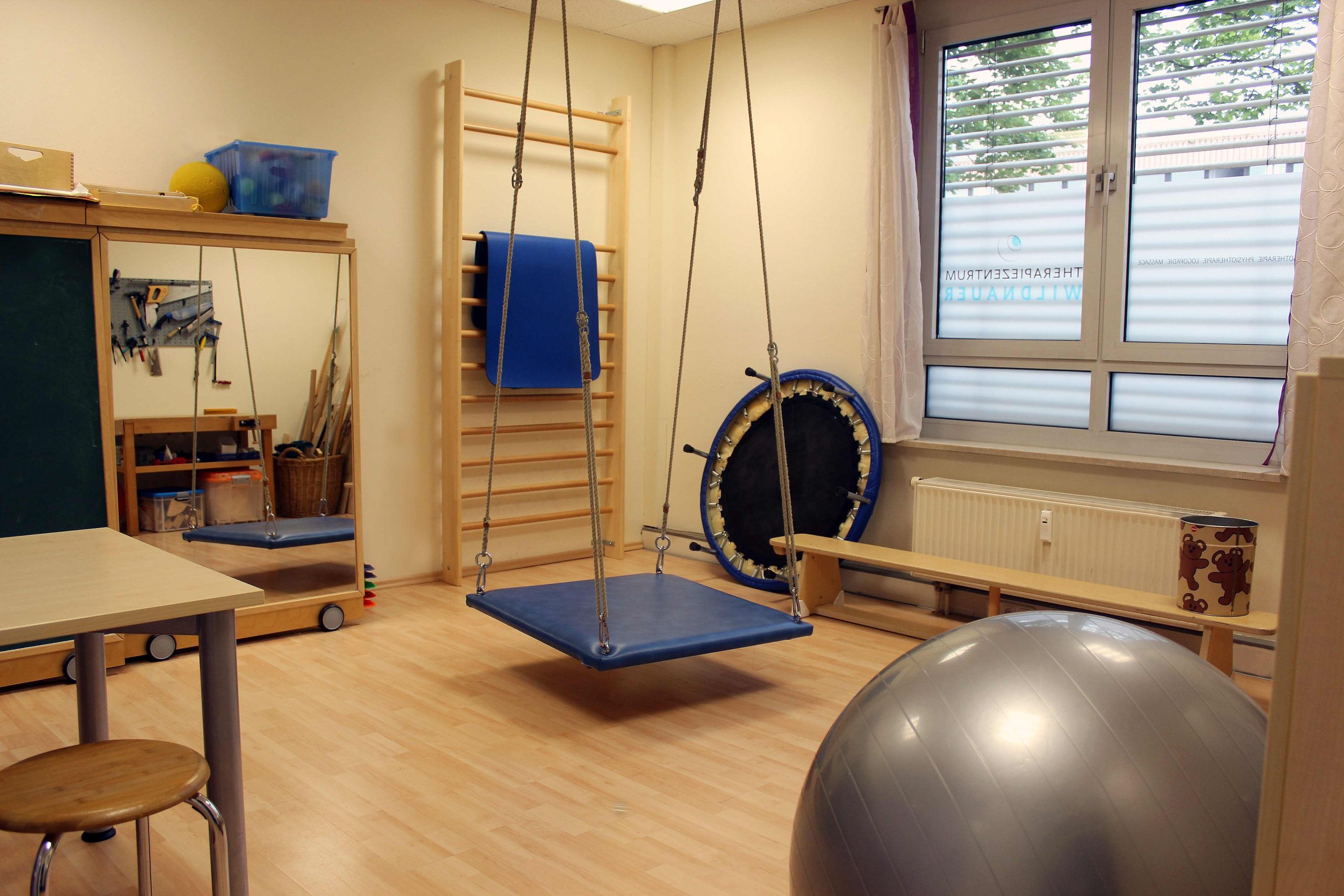 Therapiezentrum Dorstfeld - Physiotherapie - Ergotherapie Therapiezentrum Wildnauer – Unser Bestreben ist es, stets die optimale