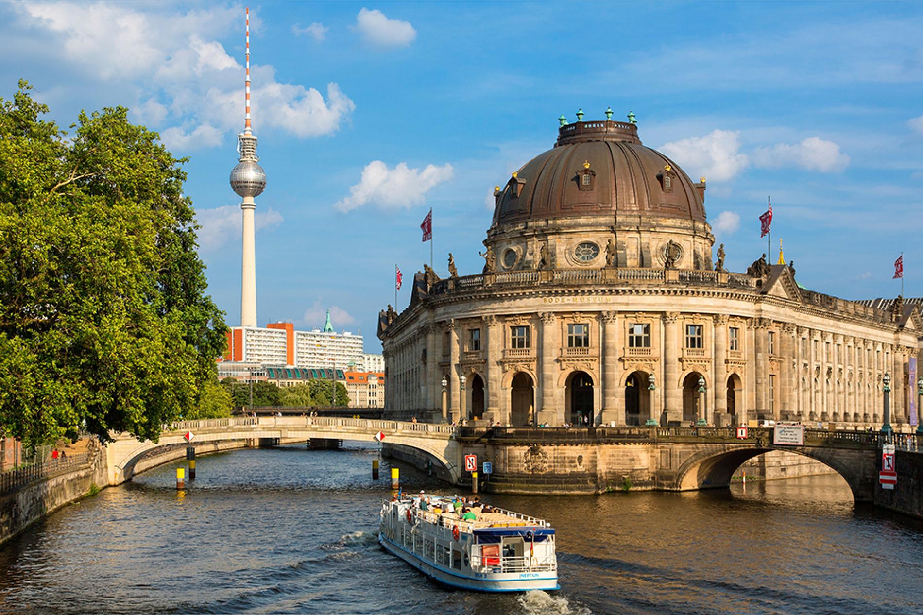 Berlin De En Iyi Türk Restoranları Top Attractions in Berlin, Germany - Free Travel, use Points and Miles