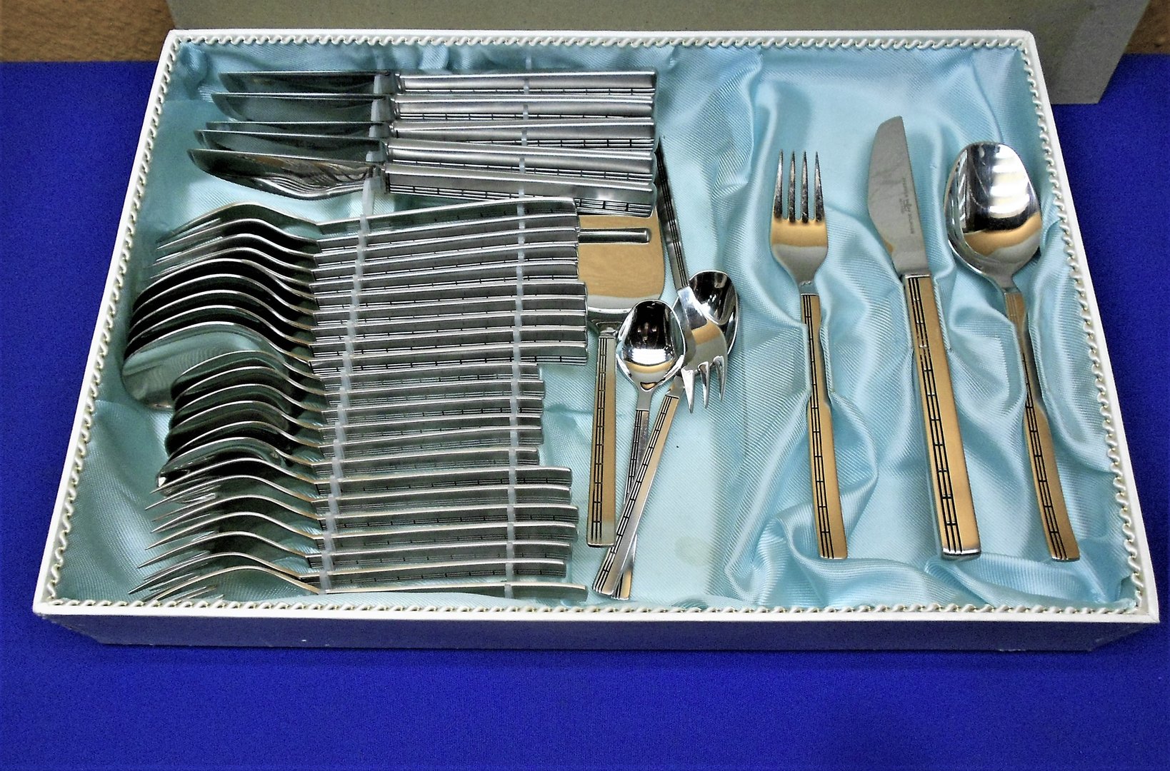 Besteck Richtig Legen Messer Gabel Löffel Vintage Pfeiffer cutlery Mangasil 35 pieces in box - KuSeRa Shop