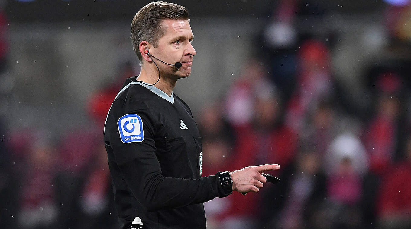 Welz Kathrin Dipl Med ärzte Für Frauenheilkunde Und Geburtshilfe Welz pfeift Augsburg gegen BVB :: DFB - Deutscher Fußball-Bund e.V.